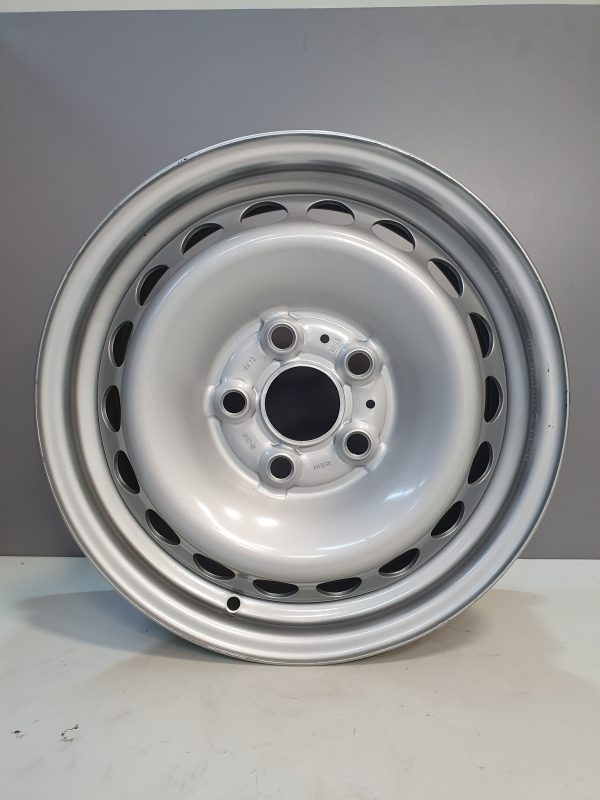Uusia peltivanteita M-B, VW - Image 2