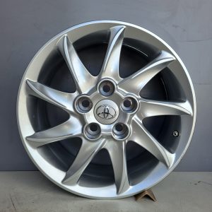 Toyotan alkuperäiset vanteet