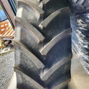 Mitas AC65 440/65R28 ja 540/65R38