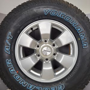 Maastorengassetti 6x139,7 16"