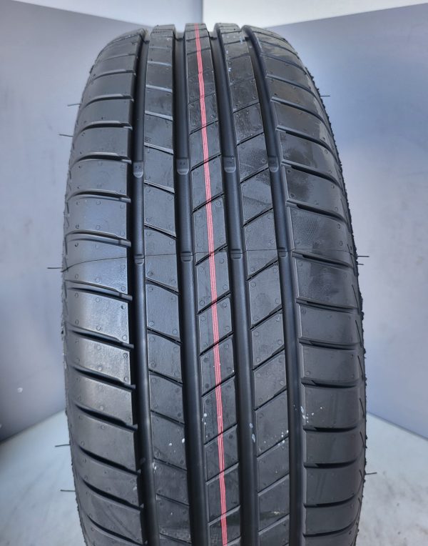 Bridgestone Turanza T005 215/50-17
