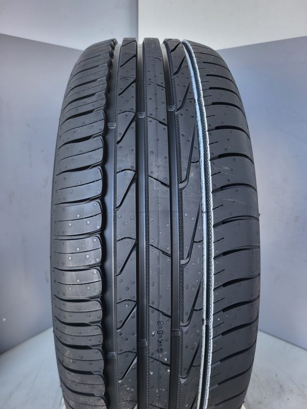 Nokian Blue 3 215/60-17