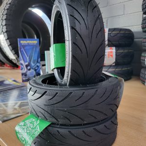 Sähköskuutin renkaita 8½x2