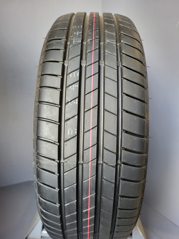 Firestone Roadhawk2 275/45-20