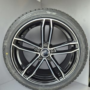 Uusi kitkarengassetti 5x120/112 18"