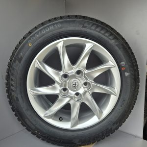 Uusi nastarengassetti Toyotaan 16"